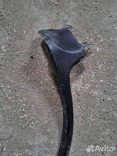 Накладка крыла передний правый BMW 53
