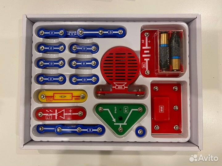 Электронный конструктор Знаток 5+