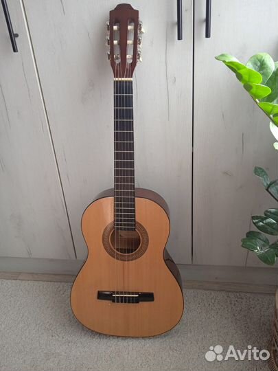Классическая гитара hohner hc03