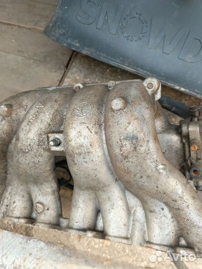 Впускной коллектор УАЗ-409. 406. 405