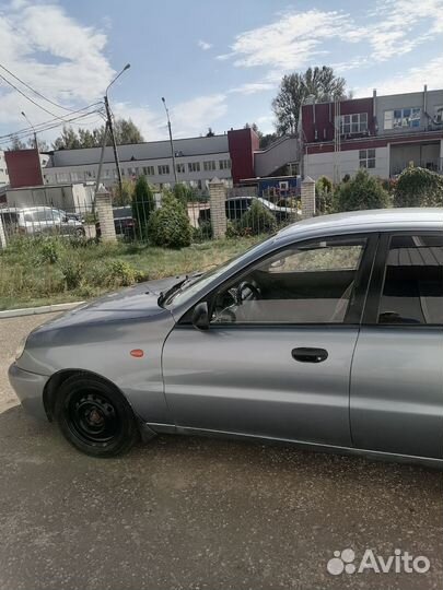 Chevrolet Lanos 1.5 МТ, 2008, битый, 214 000 км
