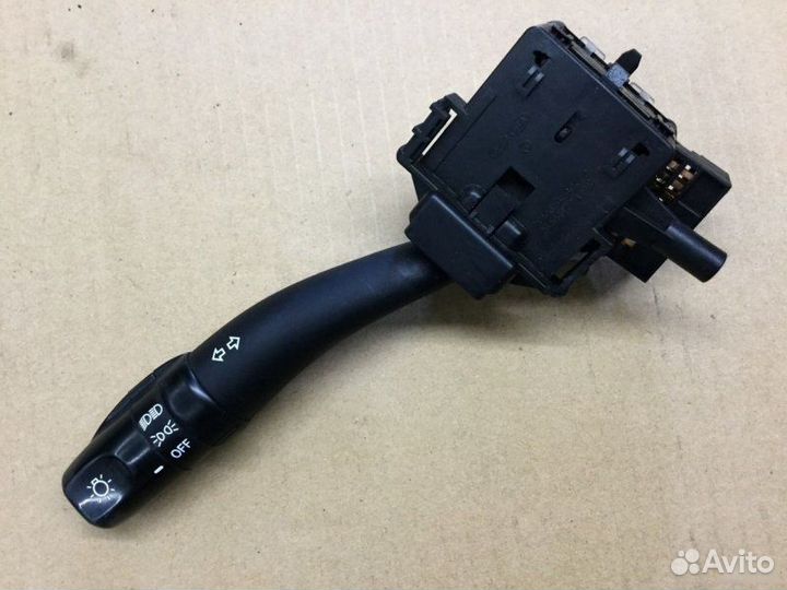Переключатель поворотов Hyundai Santa Fe CM