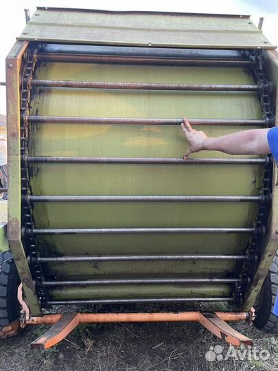 Пресс-подборщик Wolagri Columbia R12, 2010