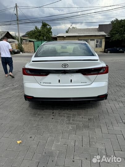 Toyota Camry 2.0 CVT, 2024, 5 км