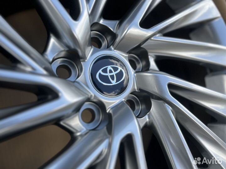 5x114.3 R18 новые диски Toyota Lexus арт.327-8001