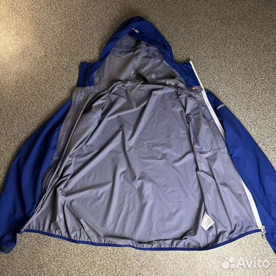 Ветровка Peak Perfomance