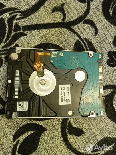 Жесткий диск seagate 1000/500гб wd5000lpcx