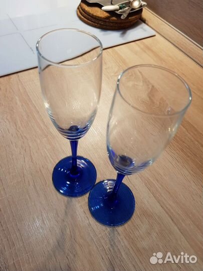 Бокалы для шампанского