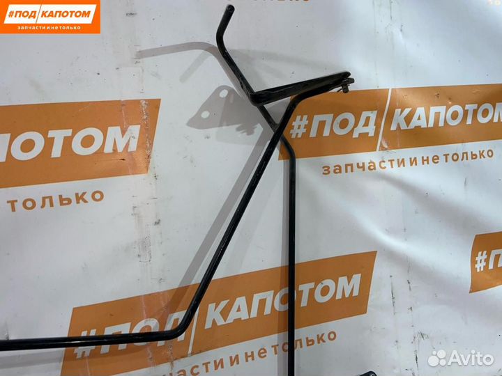 Крепление запаски Mitsubishi Outlander 3 2-й рест