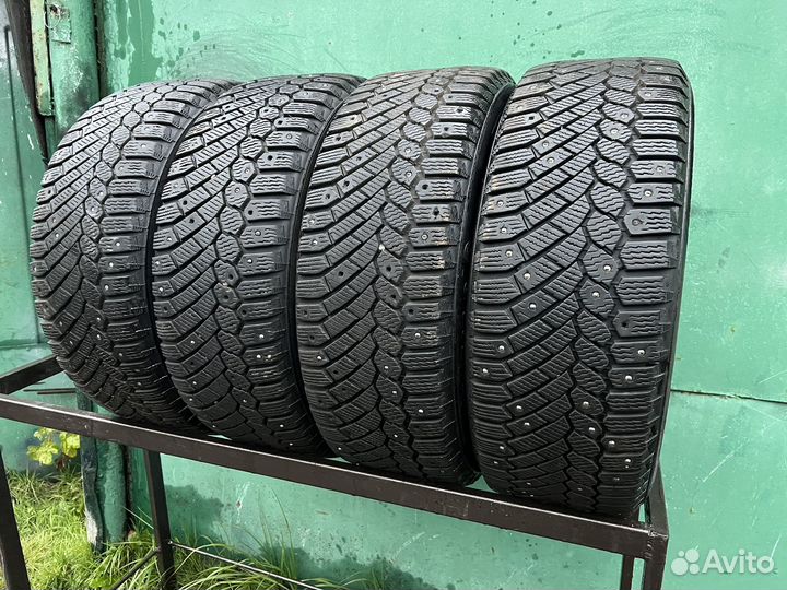 Continental ContiIceContact 205/55 R16 94T