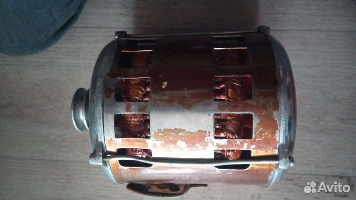 Электродвигатель от стиральной машины 