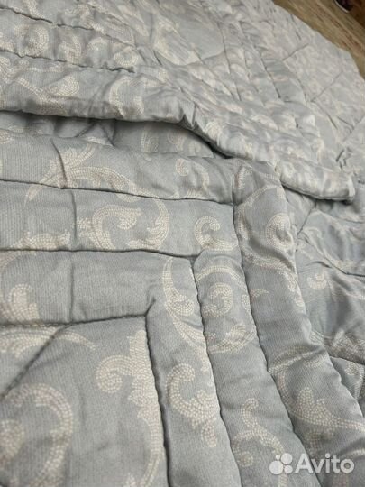 Одеяло шерстяное