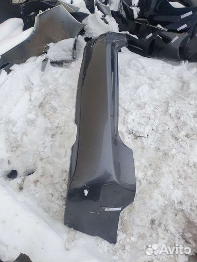 Бампер задний Honda Civic 4D оригинал