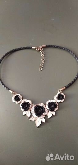 Ожерелье, бижутерия