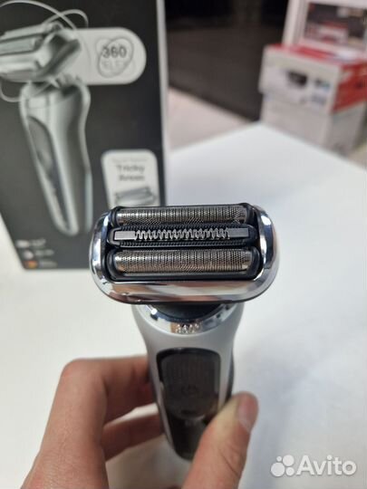 Электробритва Braun Series 7 70-S1000s