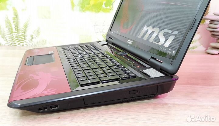 Игровой MSI 17