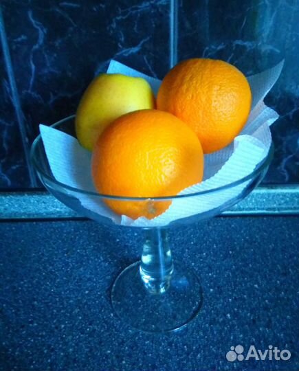 Фруктовница на ножке, конфетница. СССР