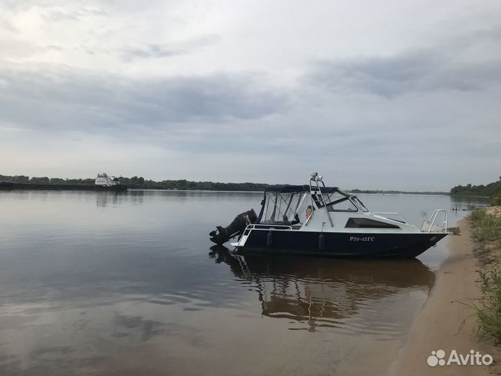 Прогулки на катере