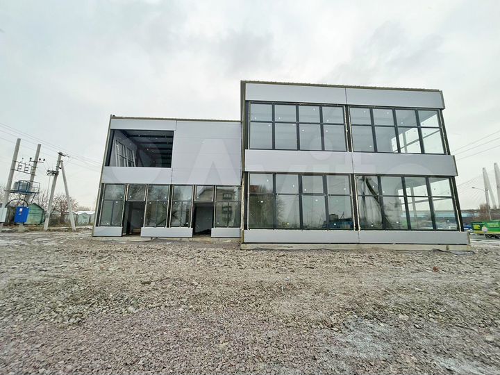 Склад/магазин/баня 420 м2