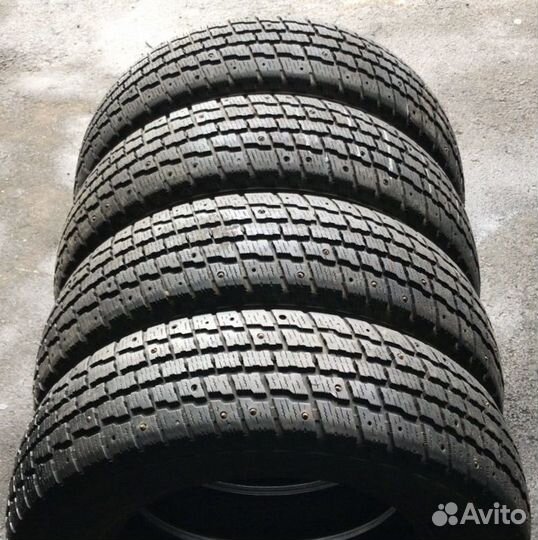 Cooper Weather-Master S/T 2 205/70 R15