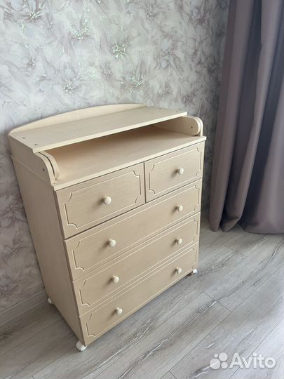 Комод с пеленальным столиком