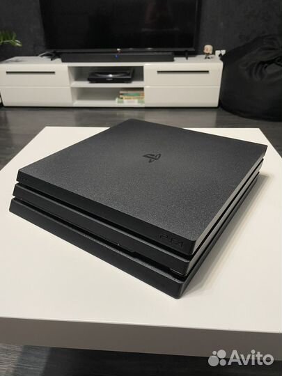 Sony PS4 pro 1tb