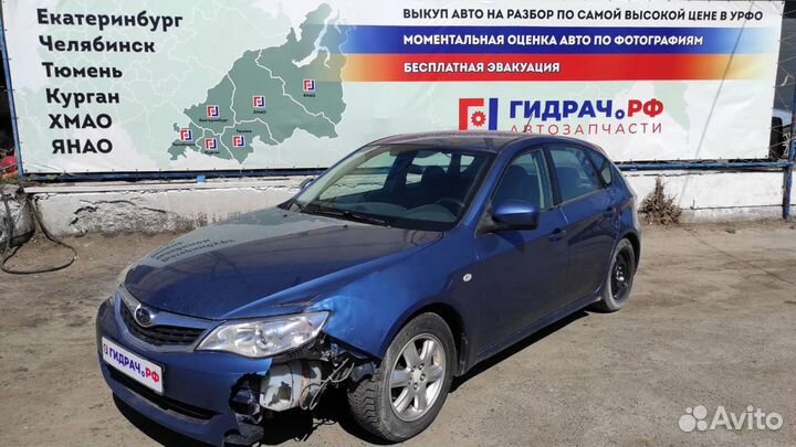 Обшивка багажника левая верхняя Subaru Impreza (G1