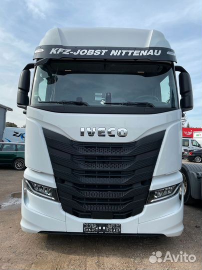 IVECO S-Way 440 S48, 2022