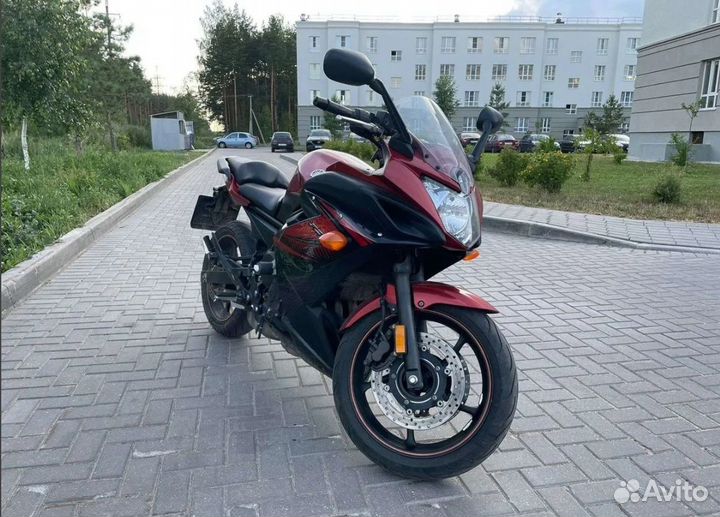 Yamaxa xj6 diversion (FZ6R)