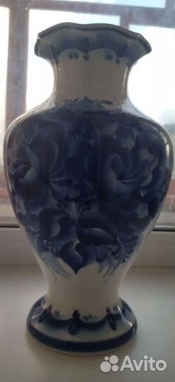 Ваза для цветов гжель