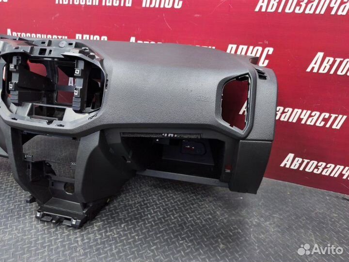 Торпедо LADA X-Ray