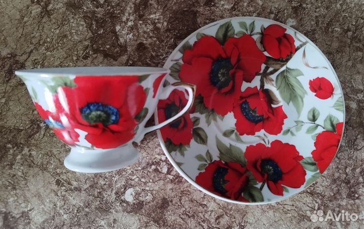 Чайная кружка с блюдцем