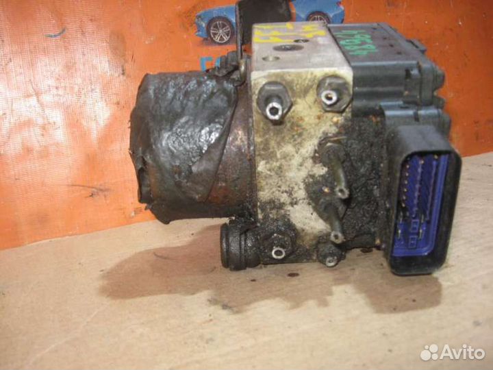 Блок ABS (насос) Ford Focus I 1998-2005