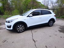 Kia Rio X-Line 1.6 AT, 2019, 64 000 км, с пробегом, цена 1 550 000 руб.