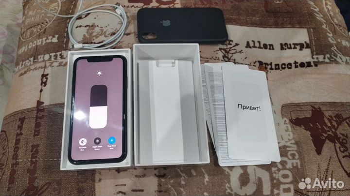 iPhone Xr, 64 ГБ