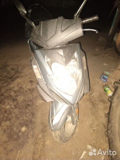 Продам мопед раисер 150 кубов