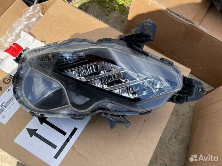 Фара противотуманная Kia K5 левая (б/у)