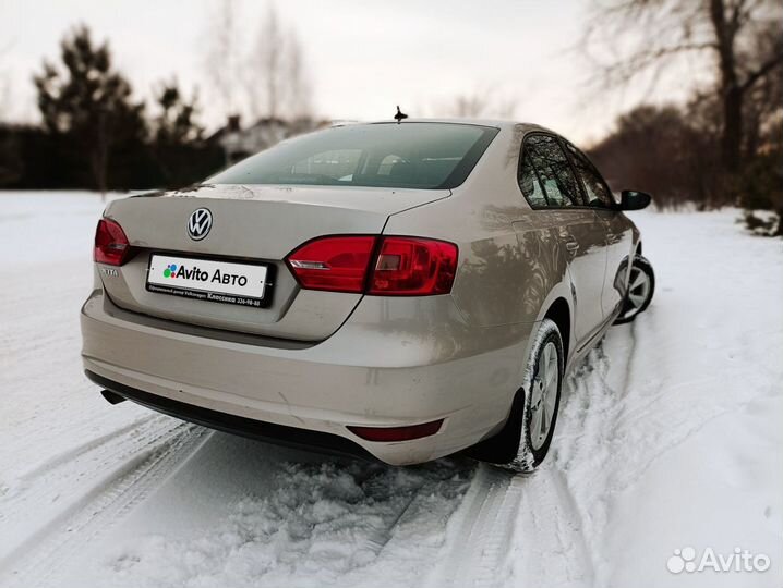 Volkswagen Jetta 1.6 AT, 2013, 82 000 км