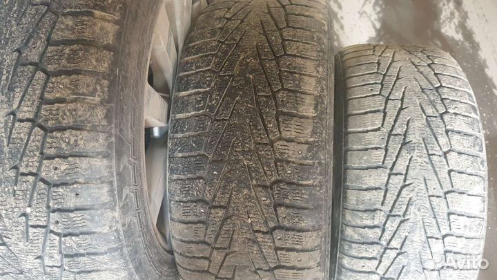Nokian Tyres Hakkapeliitta 7 SUV 275/45 R20