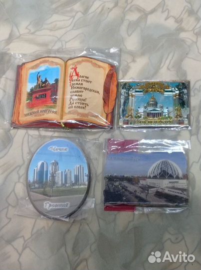 Магнитики сувенирные