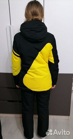 Зимний комбинезон для девочки