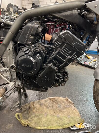 Двигатель yamaha fzs1000