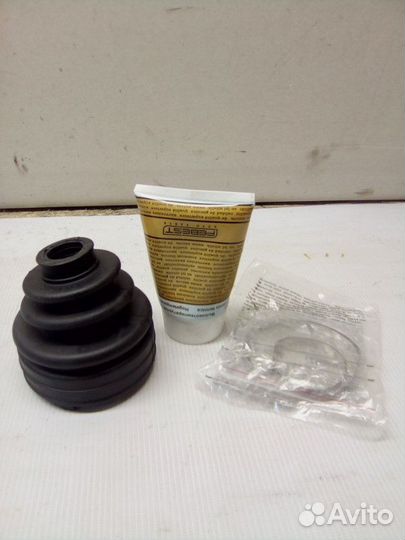 Пыльник ШРУСа Subaru Legacy 4