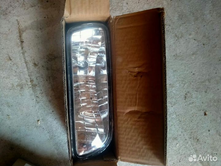 Туманки (лев+прав) Toyota Ipsum 2001 - 2003