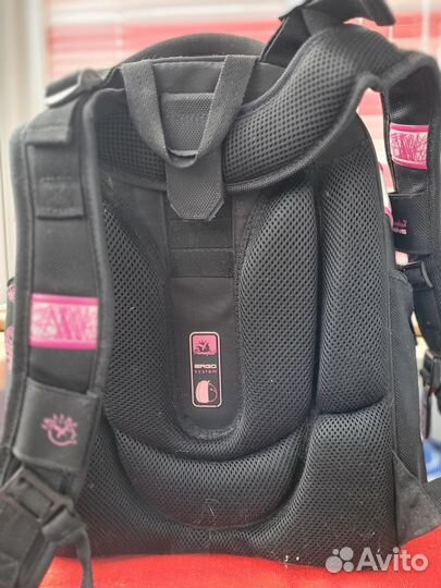 Школьный рюкзак для девочки