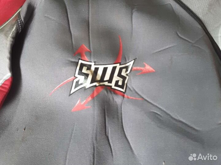 Гидрокостюм