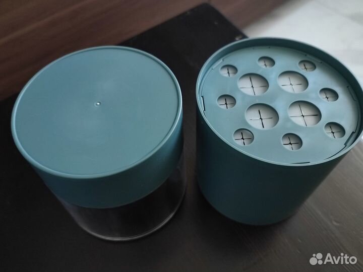 Держатель (футляр) для кистей, пластик