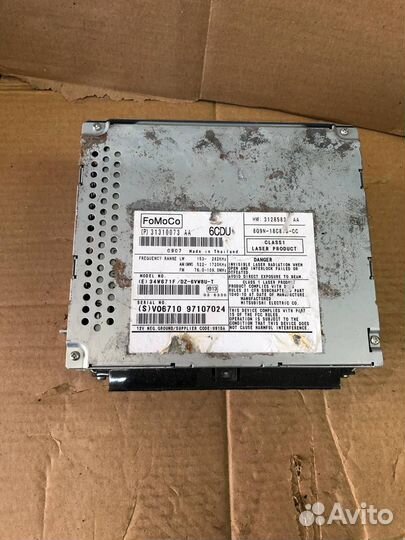 Магнитола Volvo V40 Cross Country