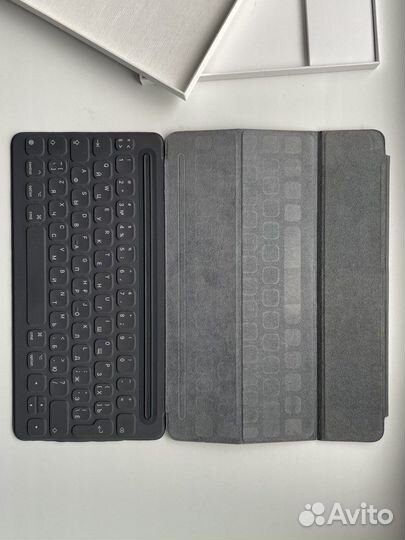Kлавиатура SMART keyboard iPad pro 10.5