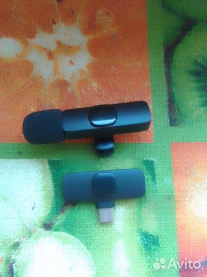 Петличный микрофон